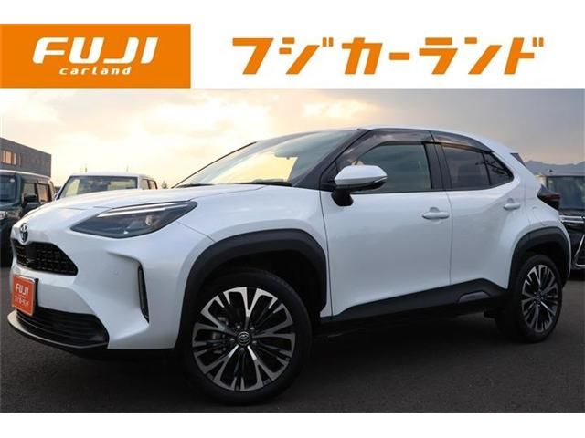 TOYOTA / YARIS CROSS HYBRID