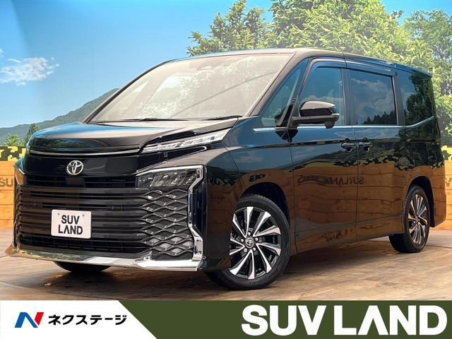 TOYOTA / VOXY