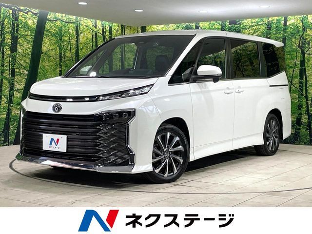 TOYOTA / VOXY