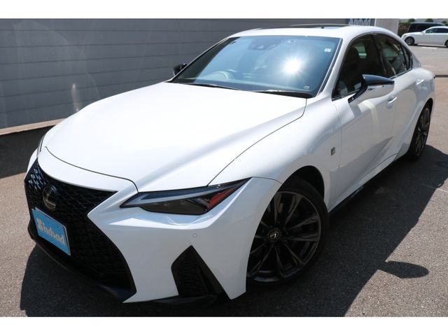 TOYOTA / LEXUS IS300h
