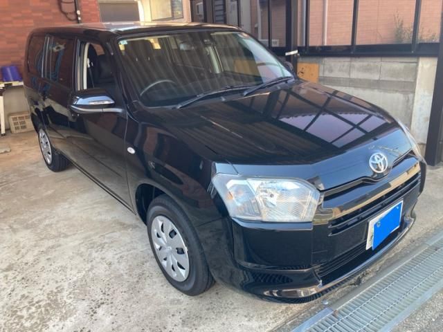 TOYOTA / PROBOX van HYBRID