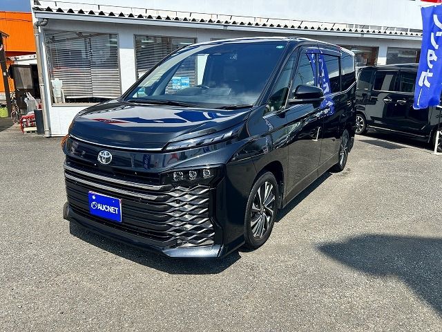 TOYOTA / VOXY