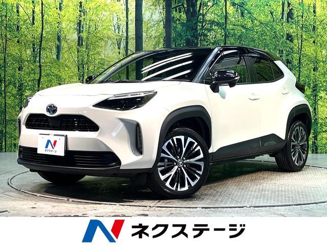 TOYOTA / YARIS CROSS HYBRID