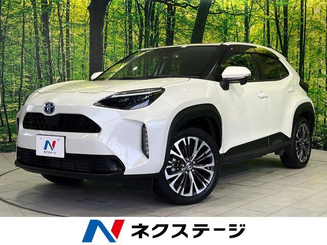TOYOTA / YARIS CROSS HYBRID