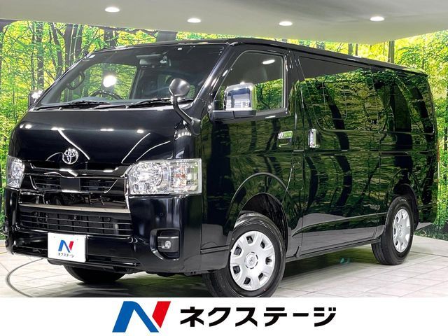 TOYOTA / HIACE van 4WD