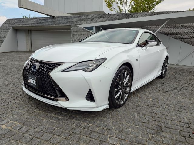 TOYOTA / LEXUS RC300h