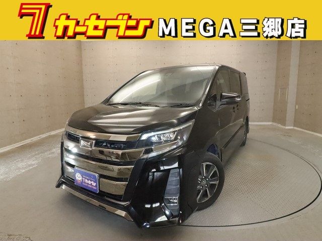 TOYOTA / NOAH