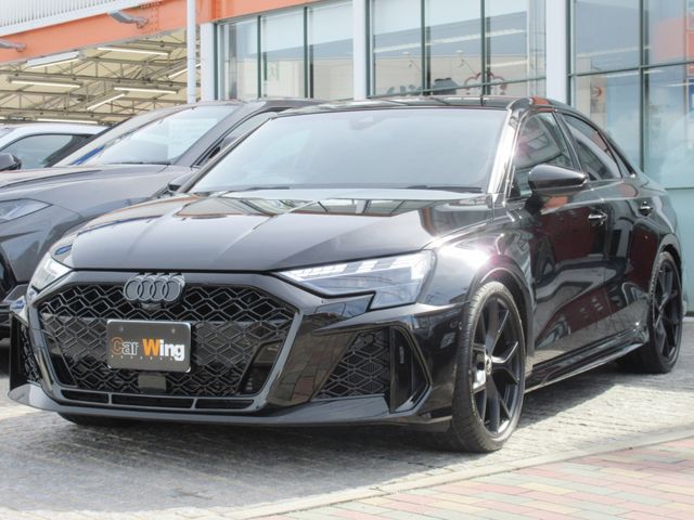AUDI / AUDI RS3 Sedan