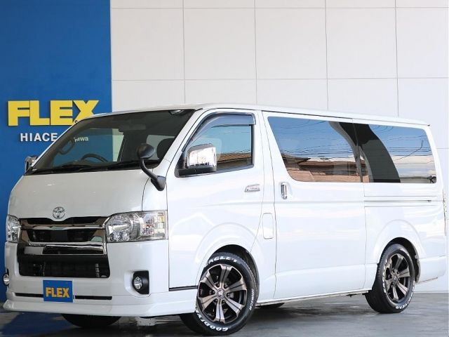 TOYOTA / HIACE van 4WD