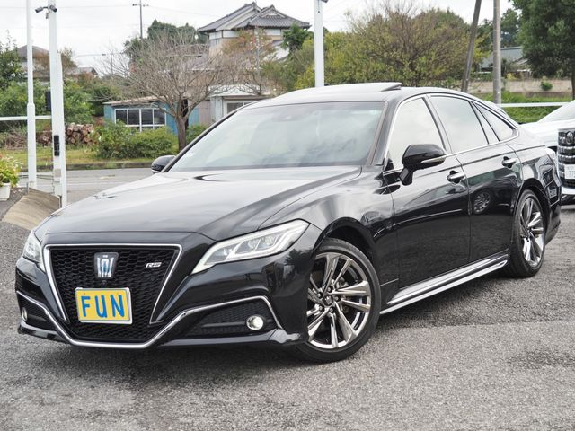 TOYOTA / CROWN sedan hybrid