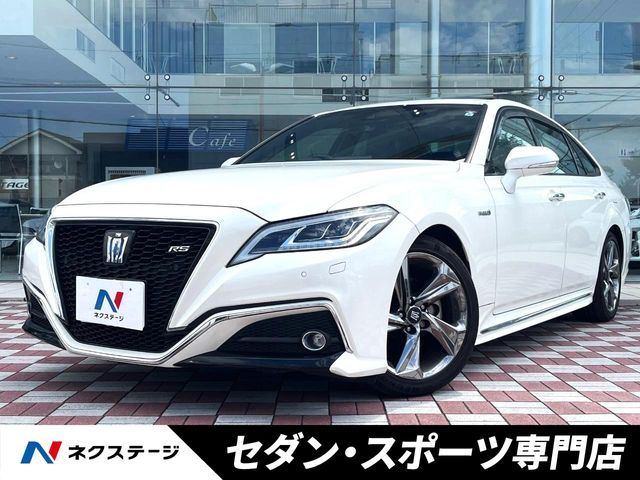 TOYOTA / CROWN sedan hybrid
