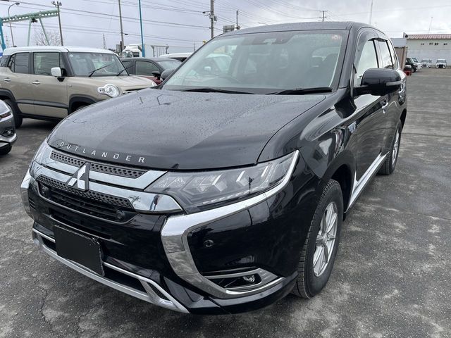 MITSUBISHI / OUTLANDER PHEV