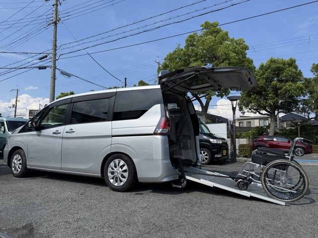 NISSAN / SERENA  WG
