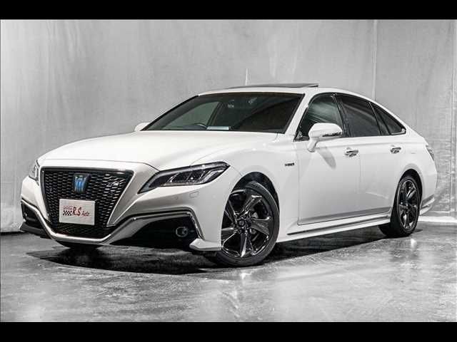 TOYOTA / CROWN sedan hybrid
