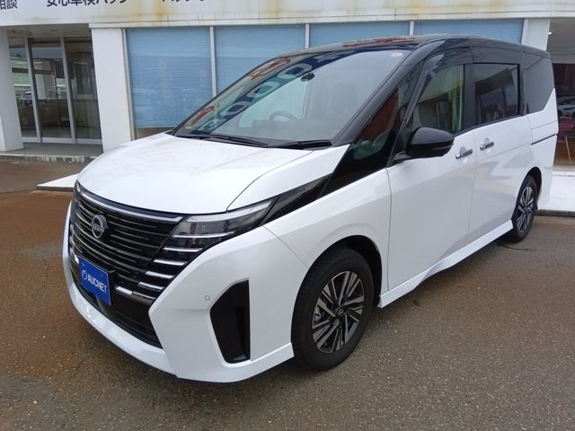 NISSAN / SERENA  WG
