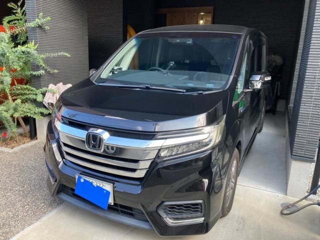 HONDA / ステップワゴンスパーダＨＶ