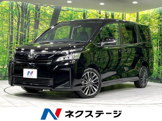 TOYOTA / VOXY 4WD
