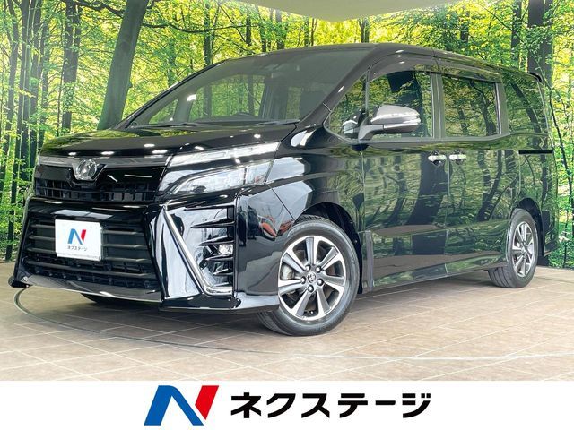TOYOTA / VOXY