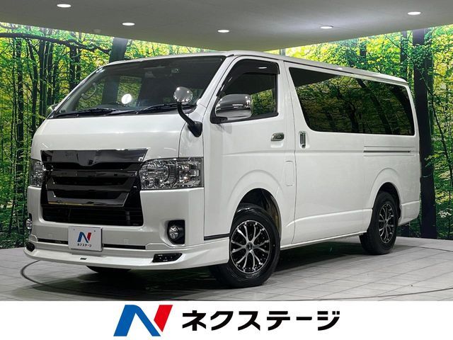 TOYOTA / HIACE van 4WD