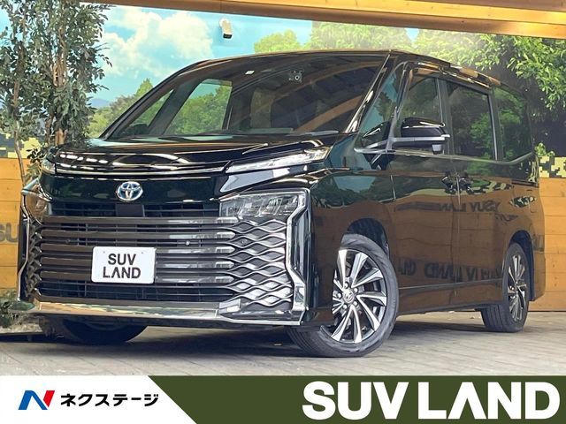 TOYOTA / VOXY HYBRID