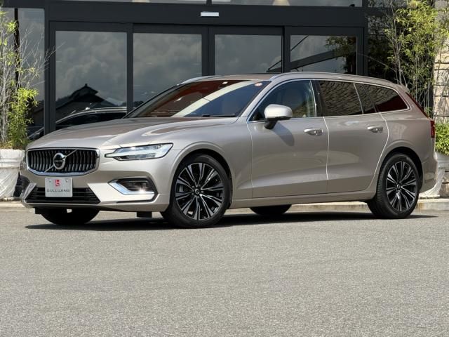 VOLVO / VOLVO V60