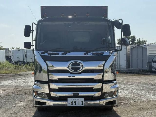HINO / PROFIA