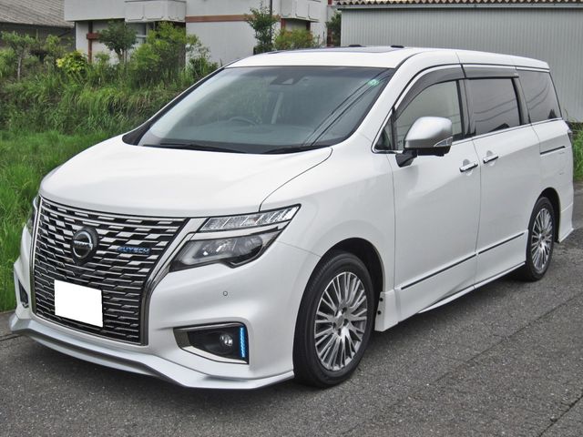NISSAN / ELGRAND