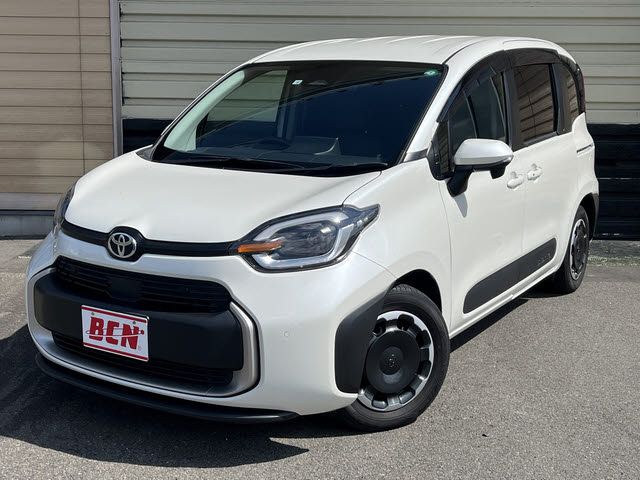 TOYOTA / SIENTA HYBRID
