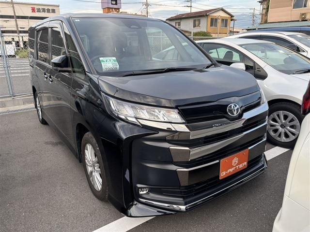 TOYOTA / NOAH