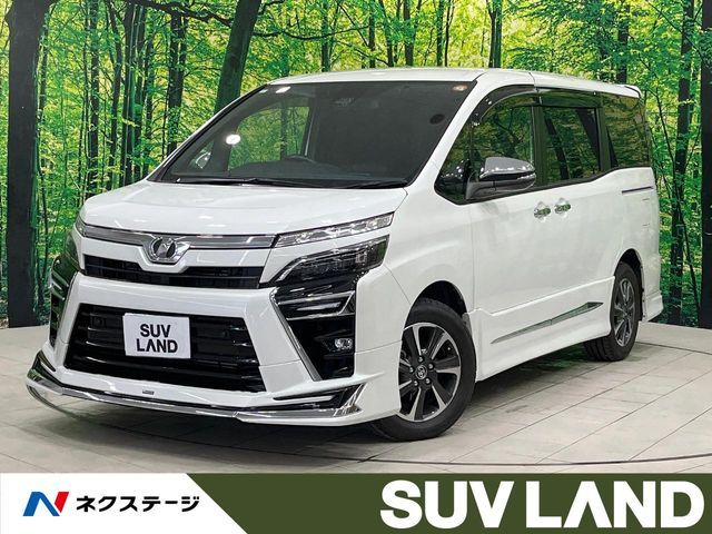 TOYOTA / VOXY