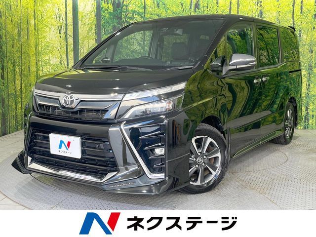 TOYOTA / VOXY