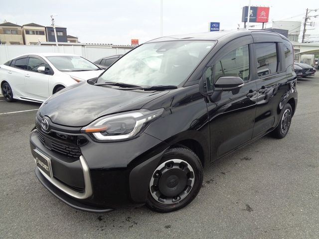 TOYOTA / SIENTA