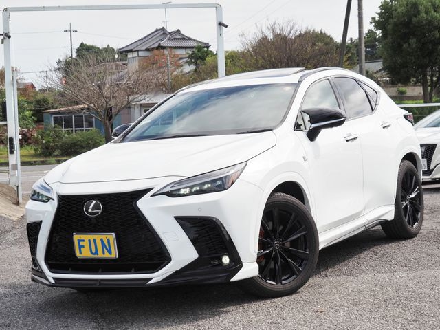 TOYOTA / LEXUS NX450h+ AWD