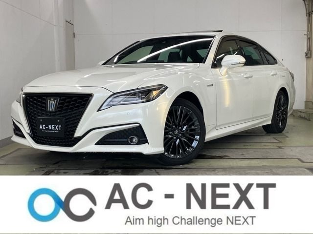 TOYOTA / CROWN sedan hybrid