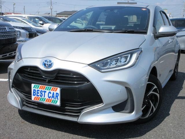 TOYOTA / YARIS HYBRID