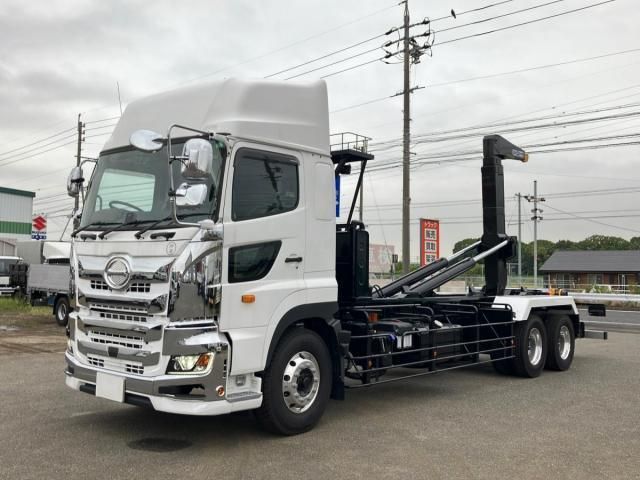 HINO / PROFIA