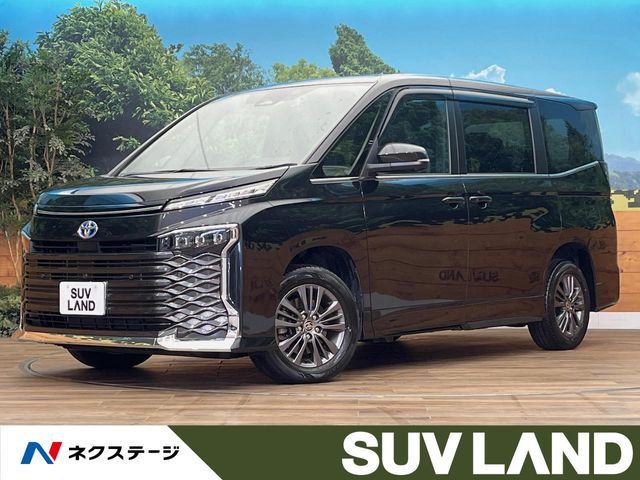 TOYOTA / VOXY HYBRID 4WD