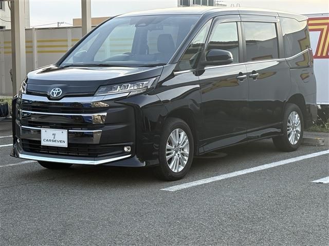 TOYOTA / NOAH HYBRID 4WD