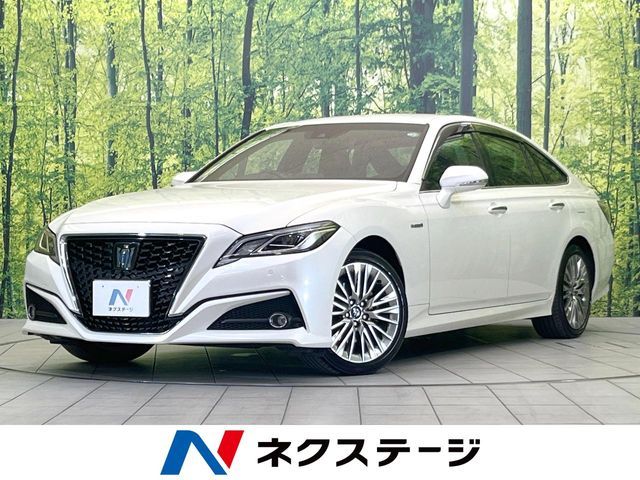 TOYOTA / CROWN sedan hybrid
