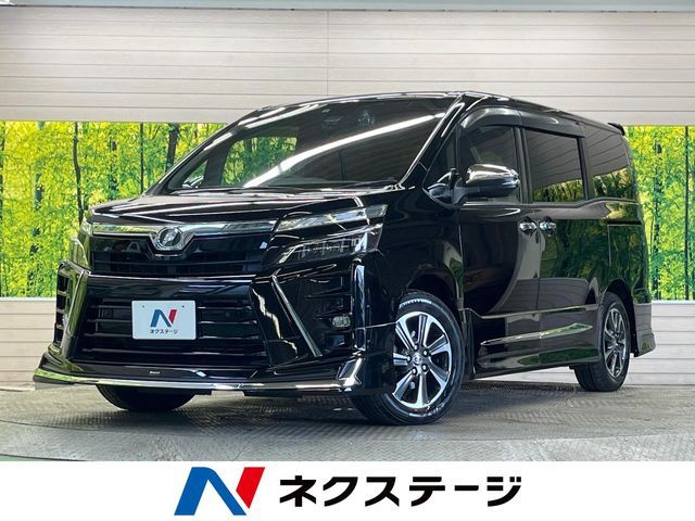 TOYOTA / VOXY