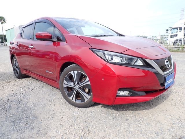 NISSAN / LEAF