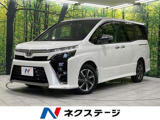 TOYOTA / VOXY 4WD