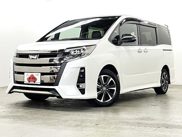 TOYOTA / NOAH