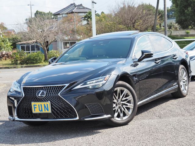 TOYOTA / LEXUS LS500h 4WD