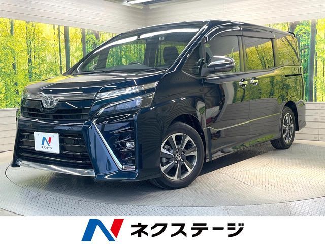 TOYOTA / VOXY