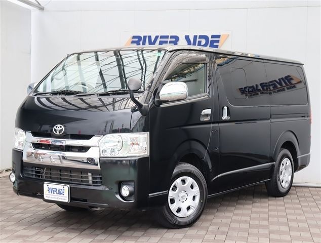 TOYOTA / HIACE van 2WD