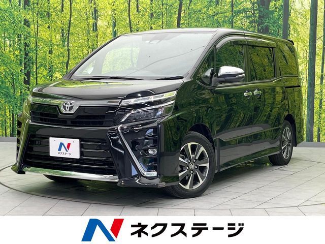 TOYOTA / VOXY
