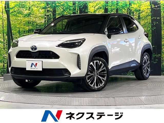 TOYOTA / YARIS CROSS HYBRID