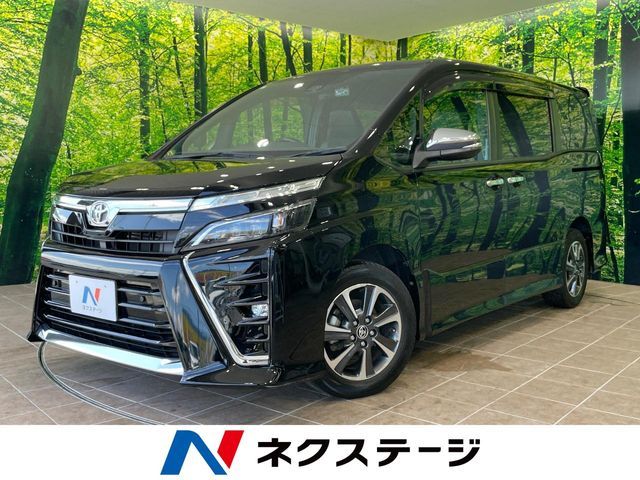 TOYOTA / VOXY