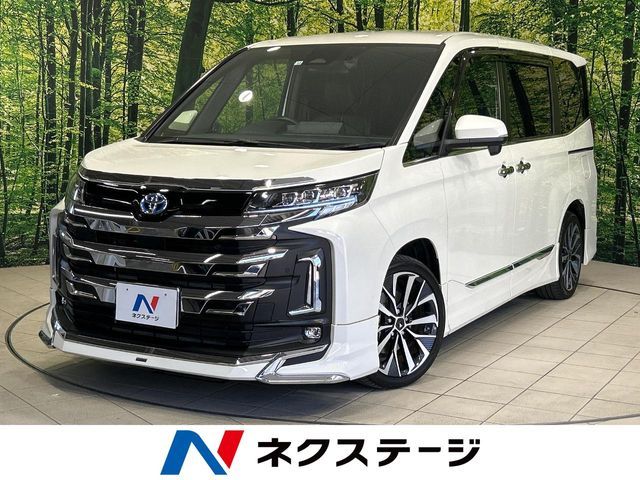 TOYOTA / NOAH HYBRID